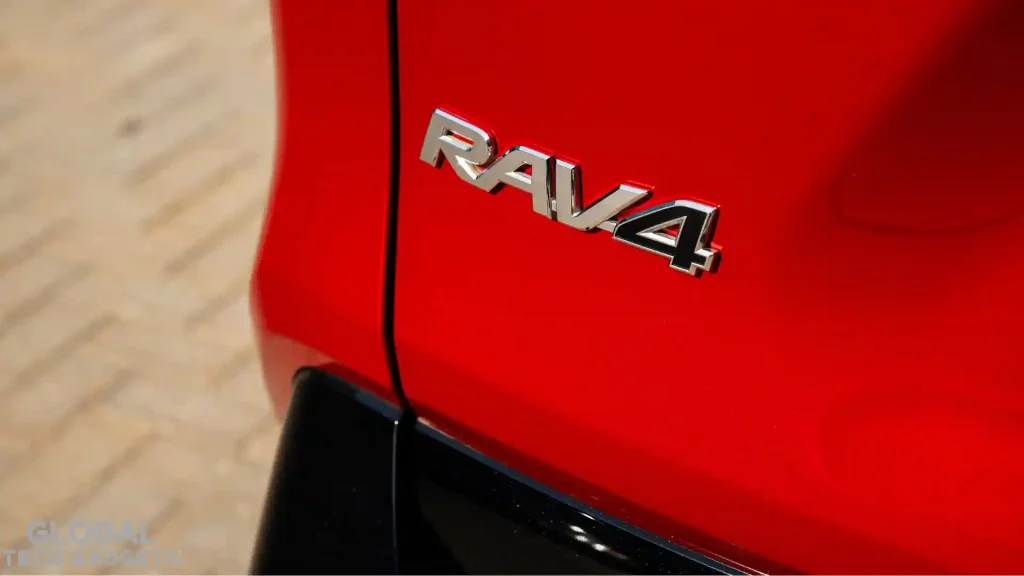2025 Toyota RAV4 PHEV XSE Supersonic Red color